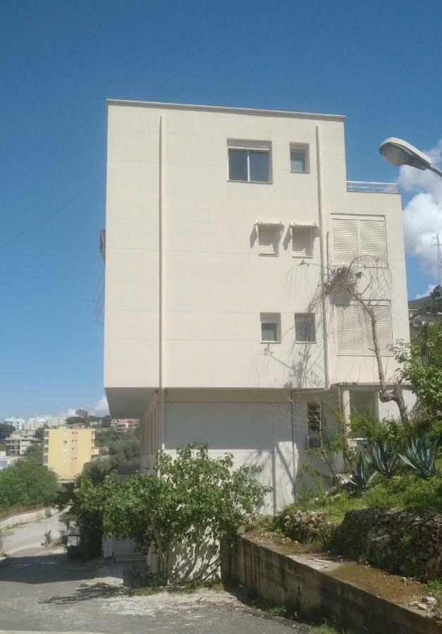 Deluxe Sea Apartment Vlorë 外观 照片
