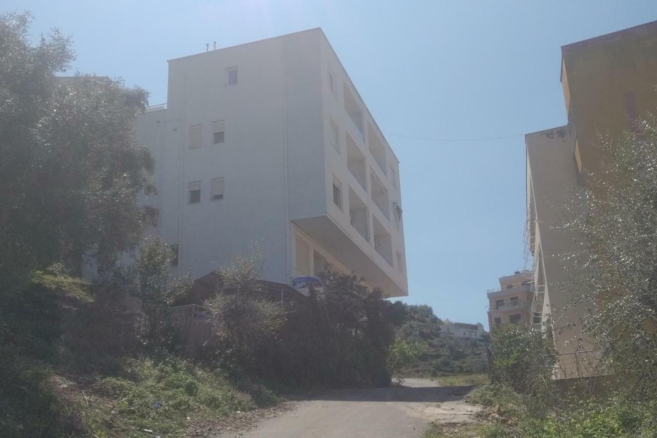Deluxe Sea Apartment Vlorë 外观 照片