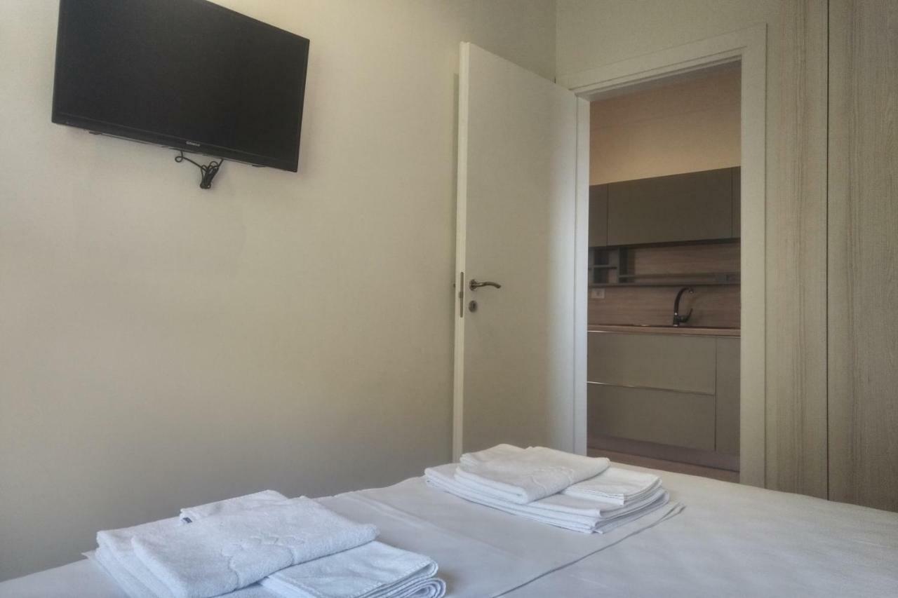Deluxe Sea Apartment Vlorë 外观 照片