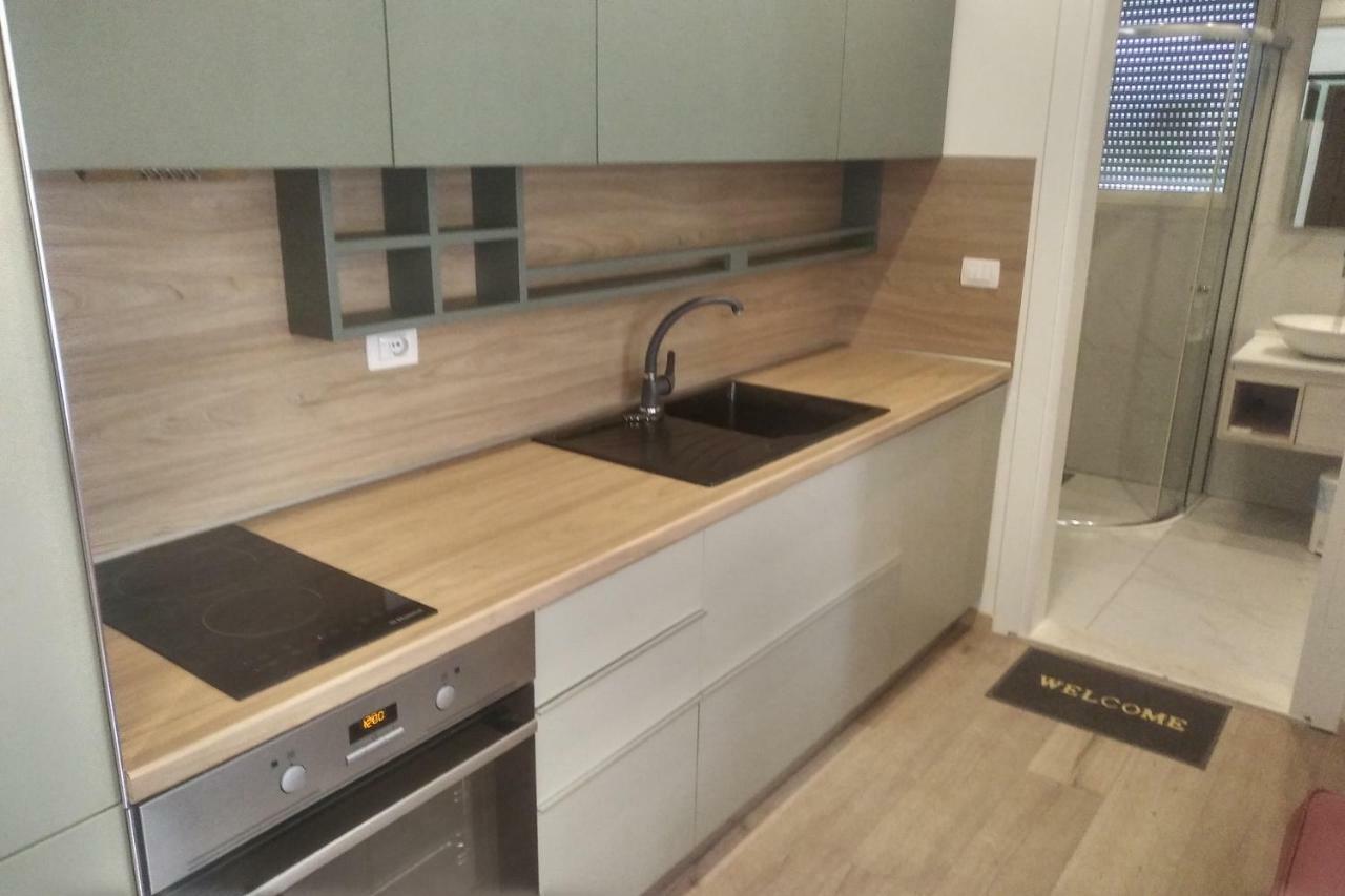 Deluxe Sea Apartment Vlorë 外观 照片