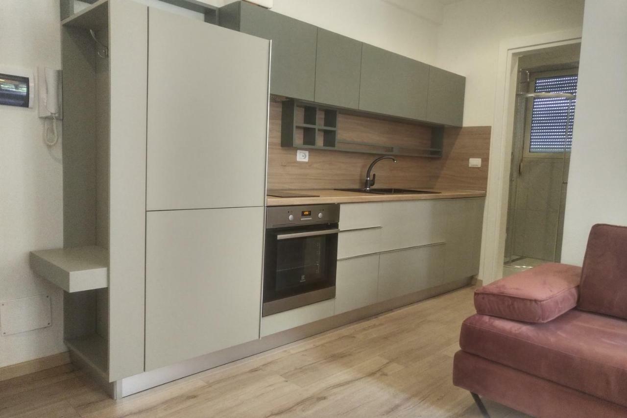 Deluxe Sea Apartment Vlorë 外观 照片
