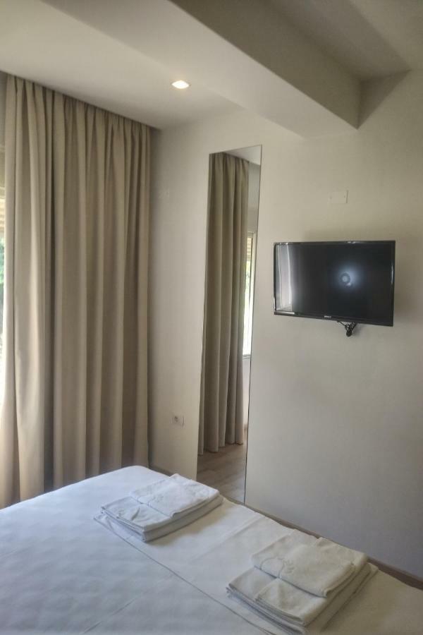 Deluxe Sea Apartment Vlorë 外观 照片