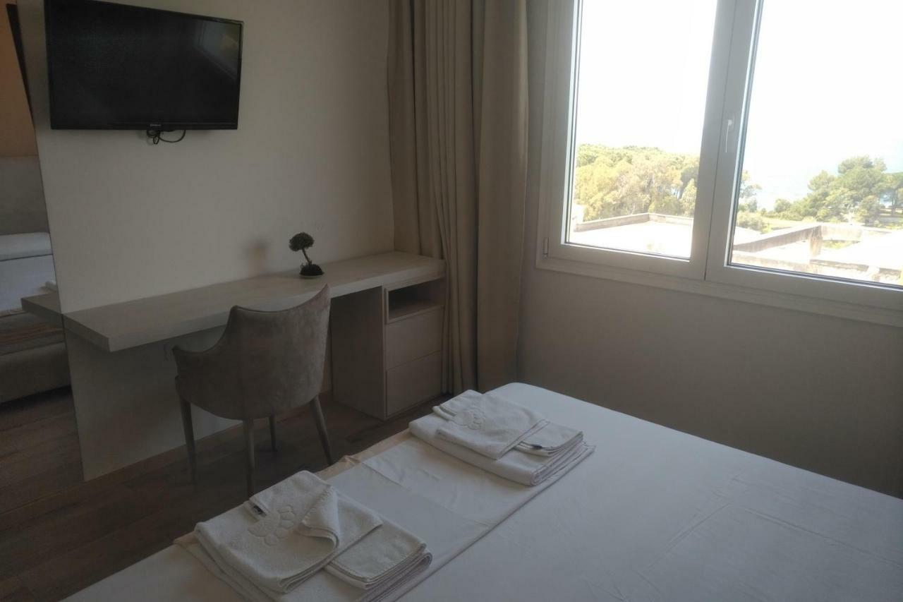Deluxe Sea Apartment Vlorë 外观 照片