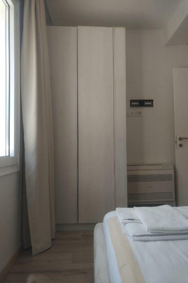 Deluxe Sea Apartment Vlorë 外观 照片
