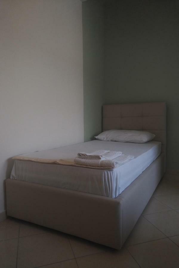 Deluxe Sea Apartment Vlorë 外观 照片
