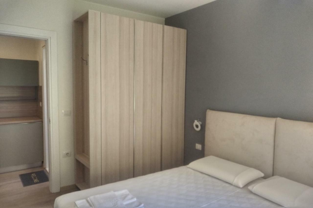 Deluxe Sea Apartment Vlorë 外观 照片