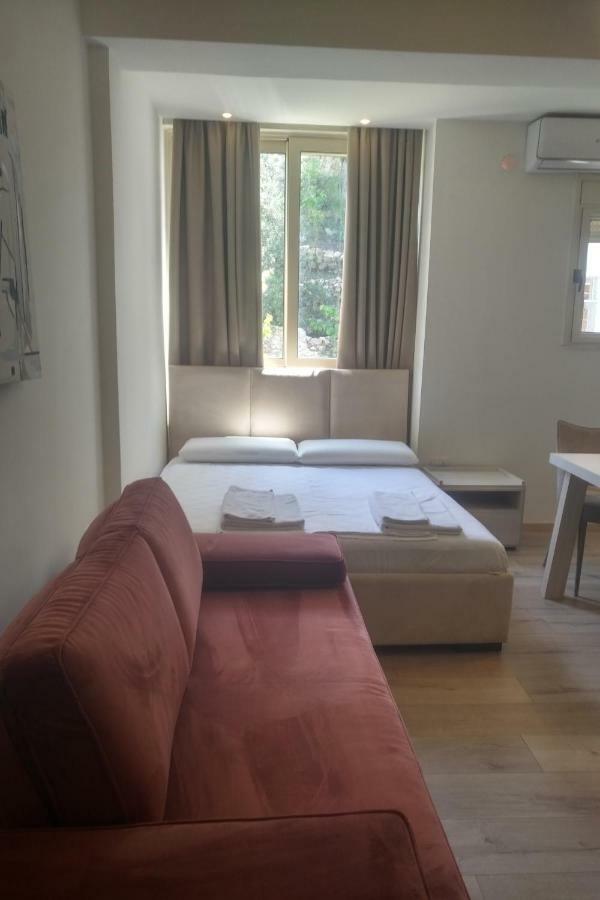 Deluxe Sea Apartment Vlorë 外观 照片