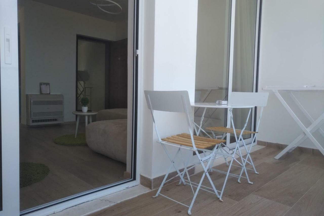 Deluxe Sea Apartment Vlorë 外观 照片