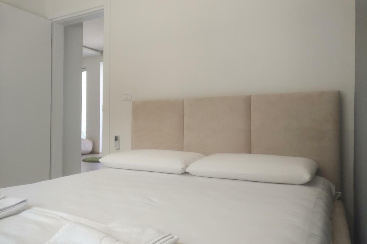 Deluxe Sea Apartment Vlorë 外观 照片