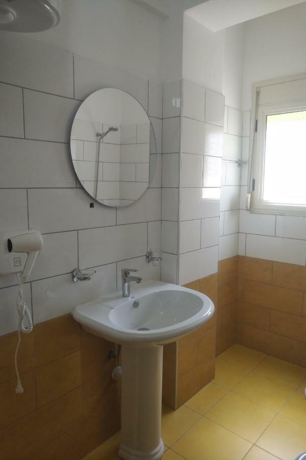 Deluxe Sea Apartment Vlorë 外观 照片